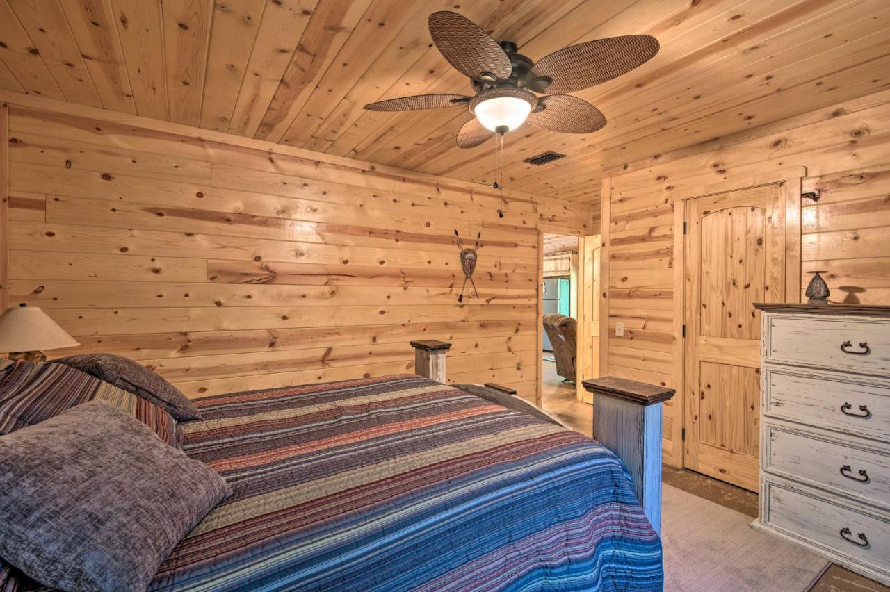 Cabin With Hot Tub Near Broken Bow Lake And Hiking Exteriér fotografie